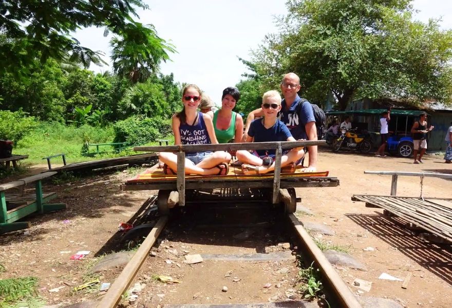 battambang bamboo train 2 05a6f06a