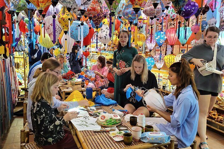 lanterns making in hoi an 079563fb