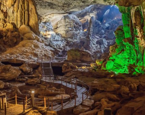 Halong Bay Sung Sot Cave 2 09342ea2
