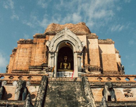 chiang mai wat chedi luang 1 0c9225f4