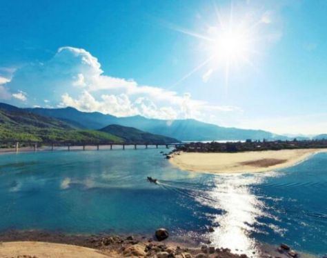 Hue Lang Co Beach 4 e1753841863388 1476a8dd