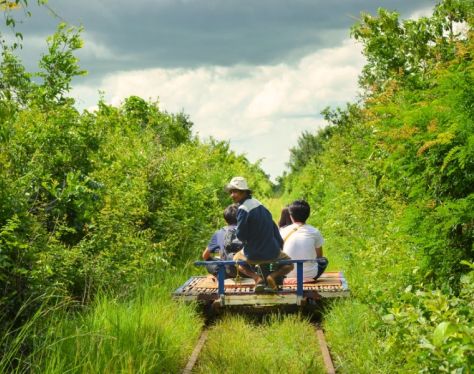 battambang-bamboo train-4