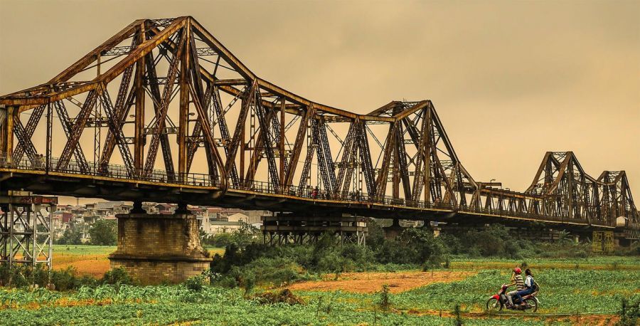 Seni Bridges in Vietnam 2b7fdce2