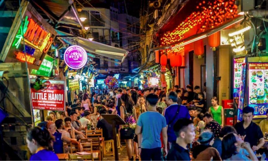 Ta Hien Beer Street