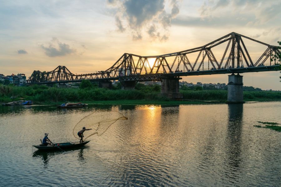 Long Bien Bridge in Hanoi 2 3c6fec9f