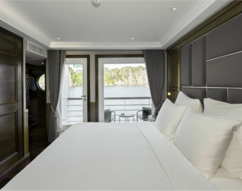 Ambassador Executive Balcony Cabin 4855a379