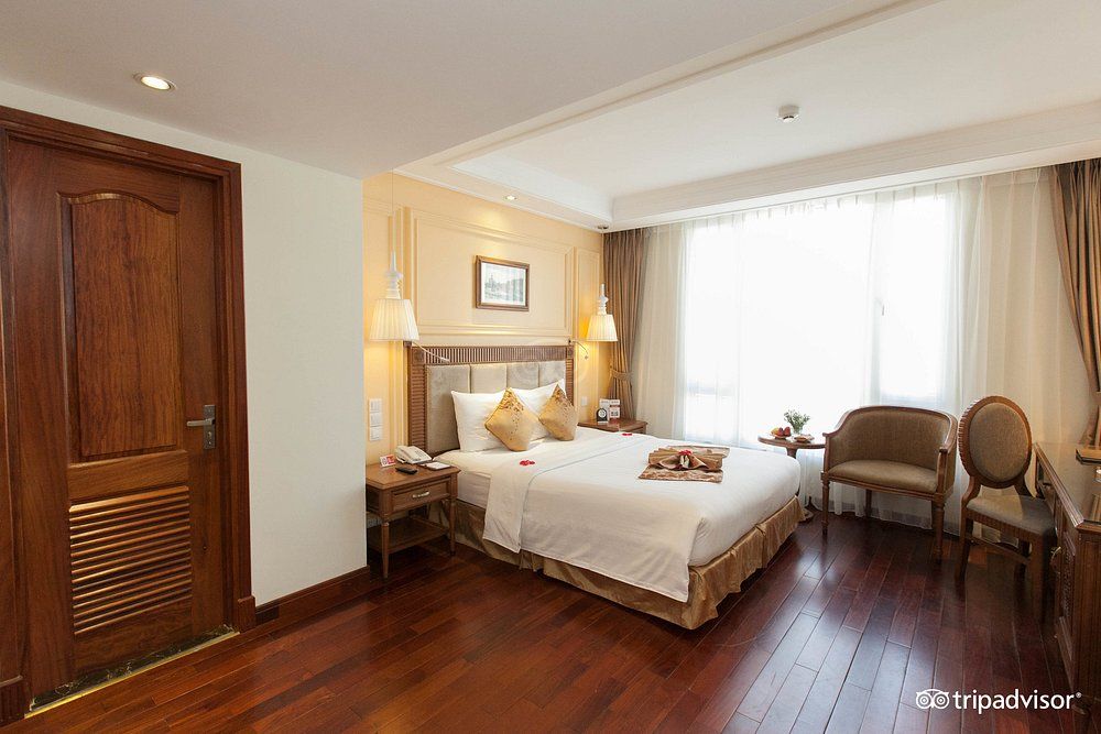 executive room v11778162 493e897b