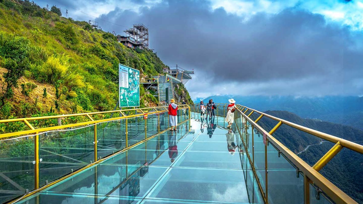 Skywalk Rope Bridge 4b77073d