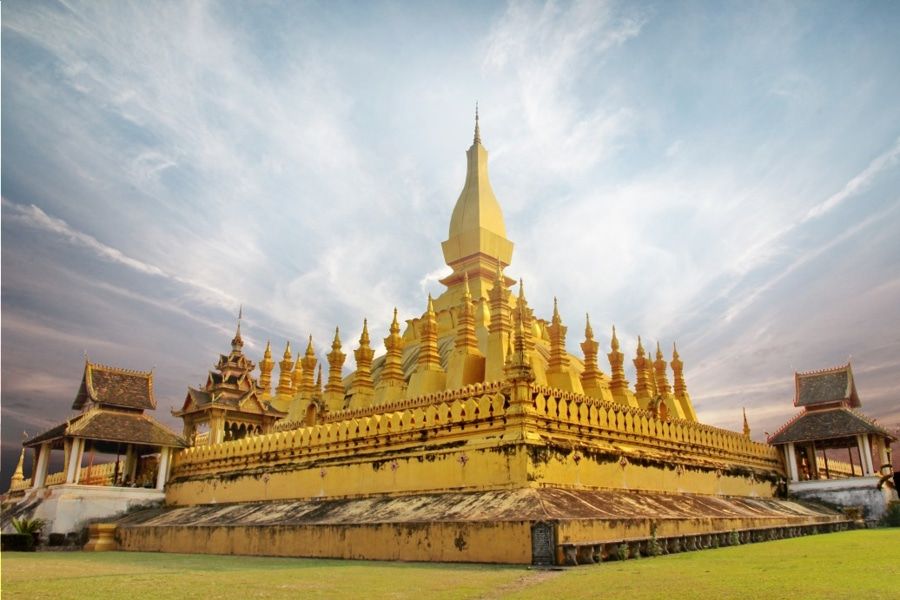 Pha That Luang was originally built as a Hindu temple in the 3rd century 4cef4212