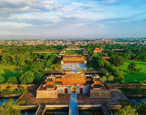 Hue ImperialCity 10 547b95c8
