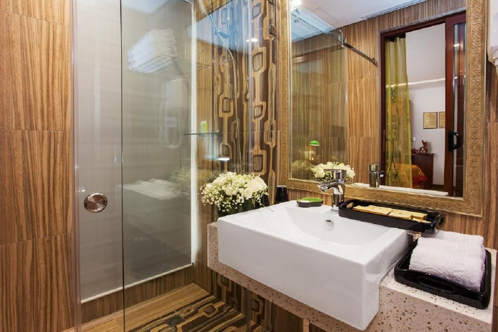 Golden Holiday Hotel 6 6828125b