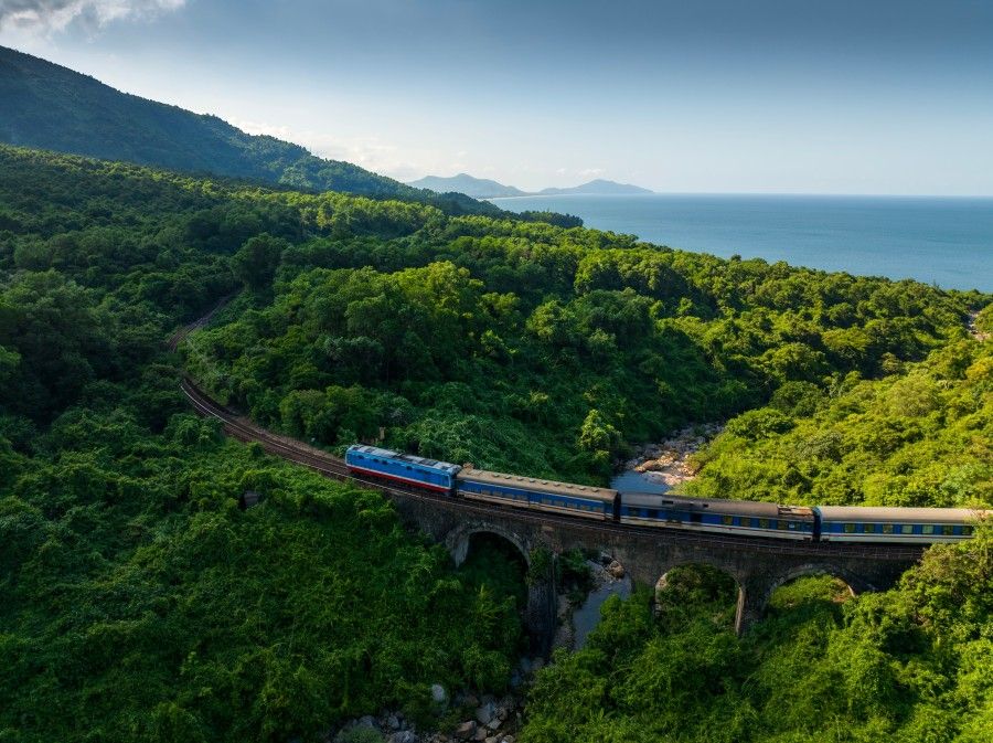 travel from ninh binh to da nang by train