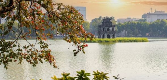 Hanoi Hoan Kiem Lake 3 e1753845512993 7c48123e