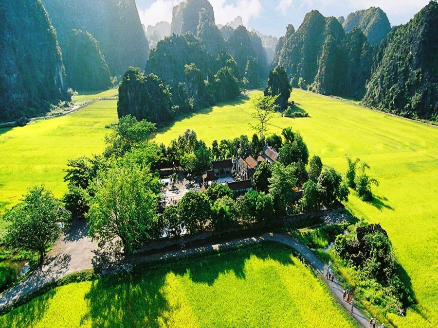 Ninh Binh Hoa Lu Ancient Capital 3 8114024a