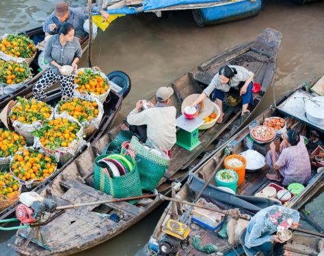 Mekong Delta Cai Rang Floating Market 4 84868613