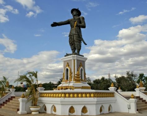 Vientiane Chao Anouvong Park 2 8927377c