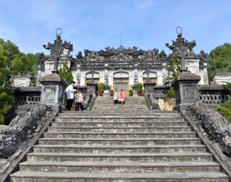 Hue Tomb of EmpererKhaiDinh 9 8b5377bf
