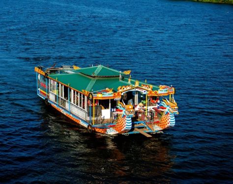 Hue Perfume River 6 8c384f35