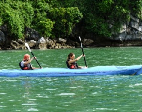 Halong Bay Ti Top Island 4 e1753845180571 96a8c661