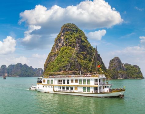 Halong Bay Cruise 2 b62bd546