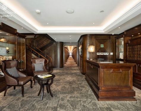 Reception Lobby bcd8ed9c