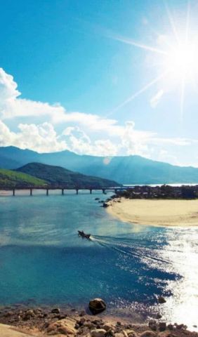 Hue Lang Co Beach 4 be1b31ca