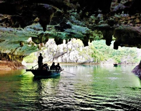 explore Dark and Bright Cave in halong bay