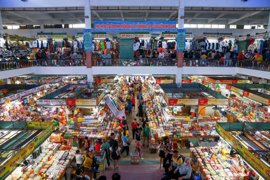 The Han Market is a colorful market in Da Nang da1bf0e1