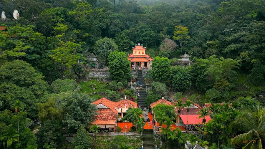 Ta Cu Mountain is a famous natural and spiritual attraction e70374f7