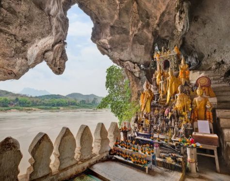Luang Prabang Pak Ou Caves 2 ee062f26