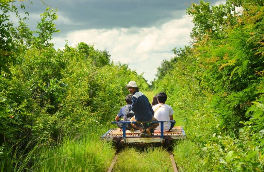 battambang-bamboo train-4