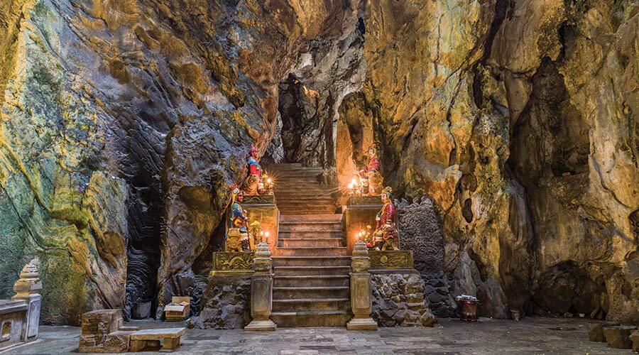 Am Phu Cave