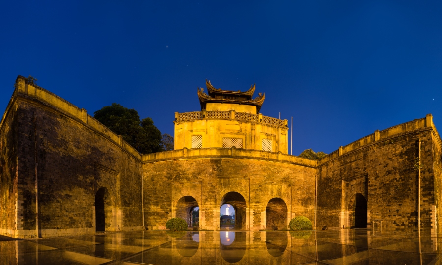Imperial Citadel Of Thang Long in Hanoi at night