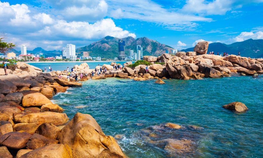 Hon Chong island in nha trang