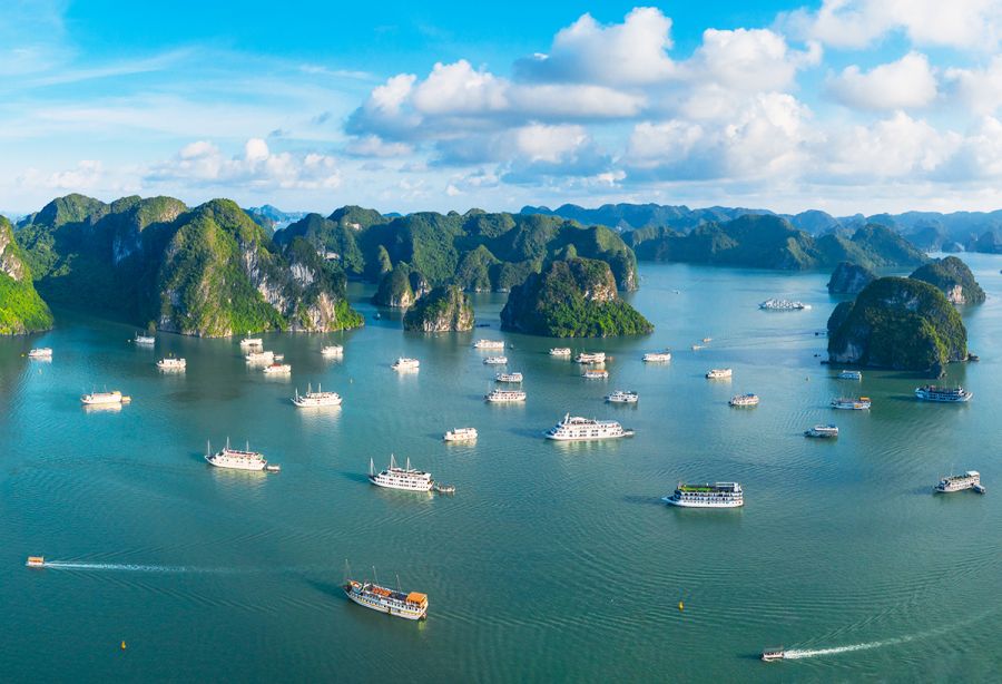 Cruise on Halong Bay