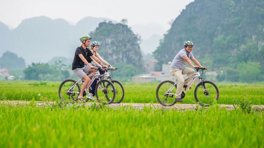 Cycling in Ninh Binh