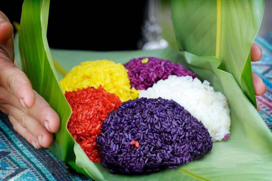 Xoi Ngu Sac (Five-Colored Sticky Rice)