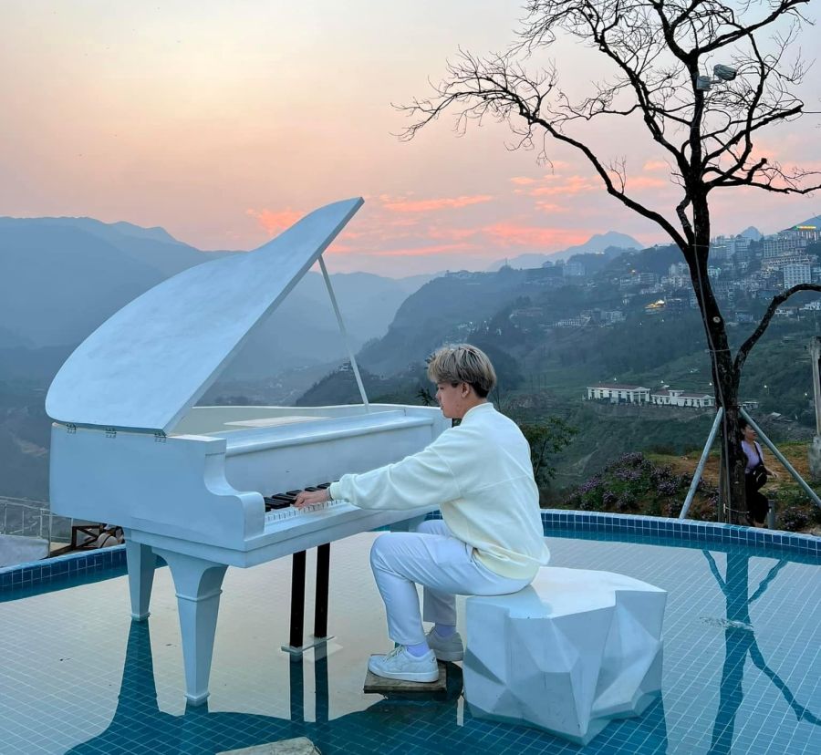 Infinity Lake With The White Piano