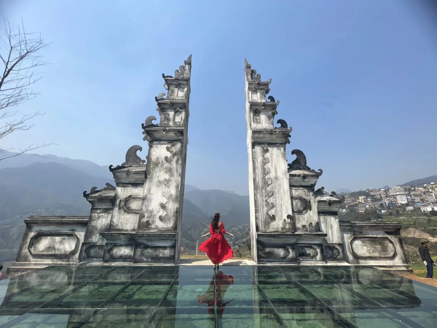 Moana Sapa Heaven Gate