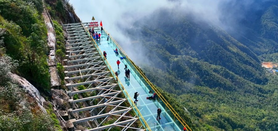 Rong May Glass Bridge