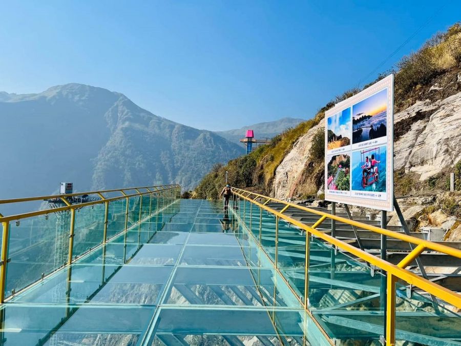 Rong May Glass Bridge