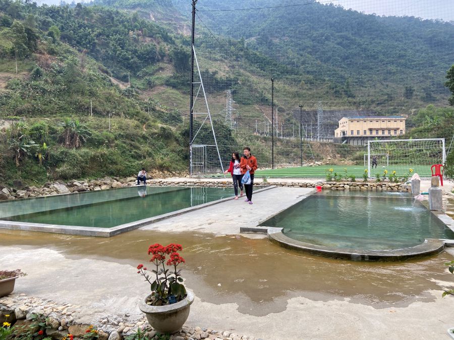 The hot mineral bath area was invested by the people of Ban Ho.
