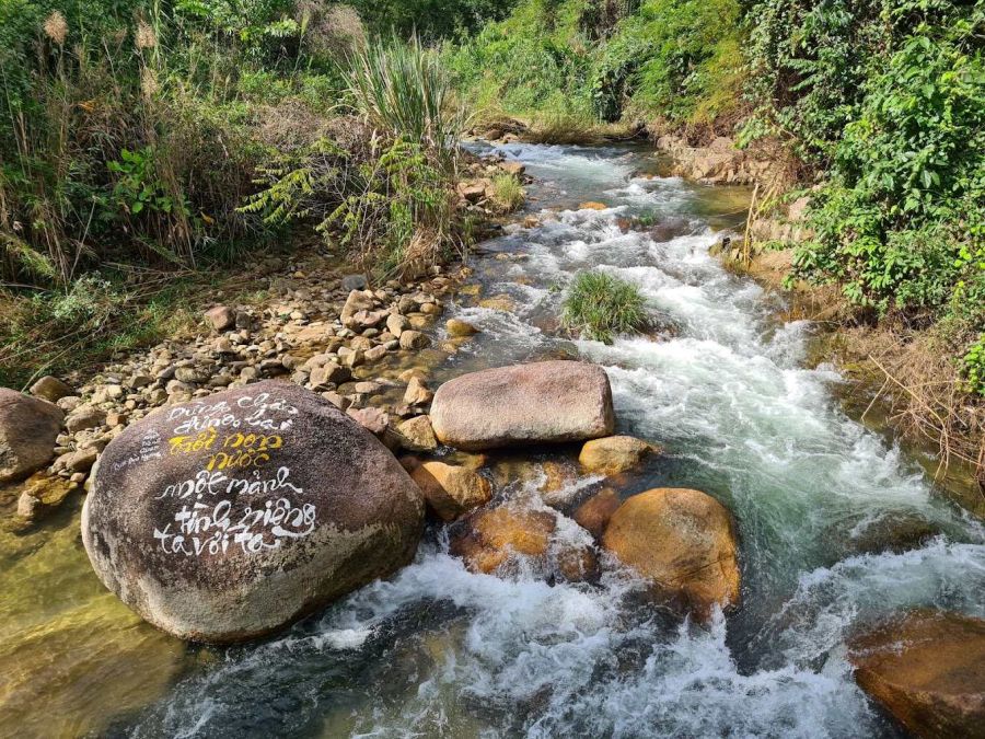 Yang Bay Waterfall