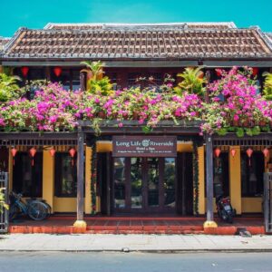 The Vietnamese Story from Hanoi to Danang