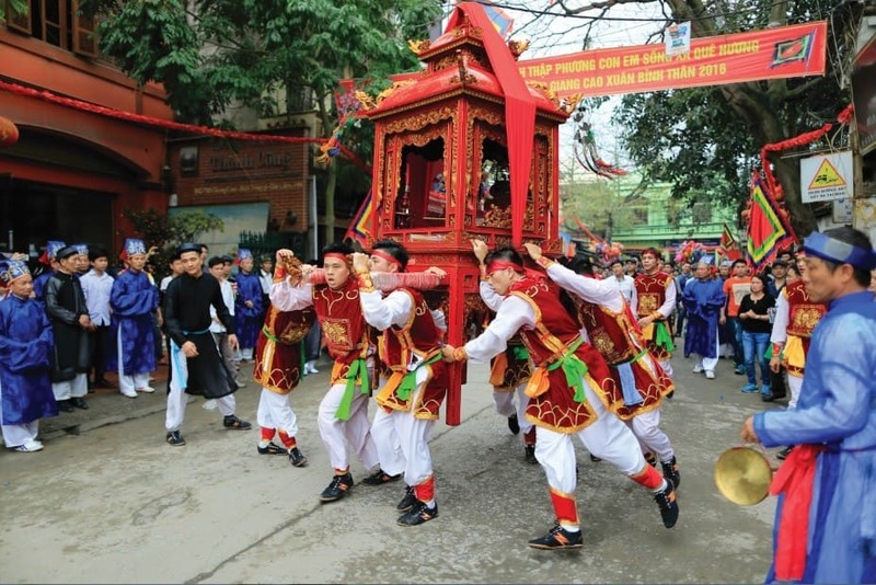 Participate In The Colorful Bat Trang Village Festival