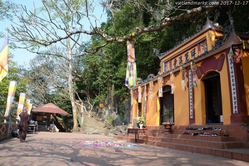 Giai Oan Temple in perfume pagoda