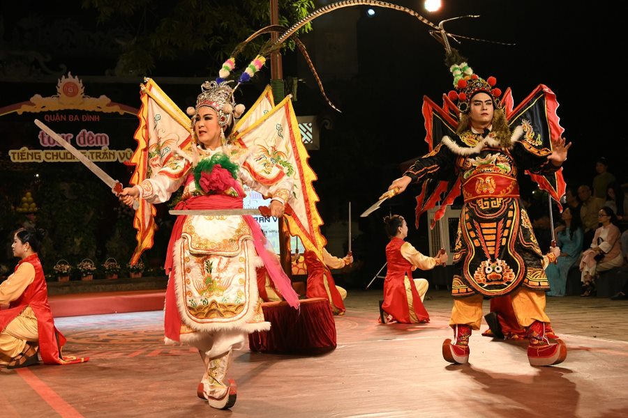 Join The Tran Vu Bell Sound Night Tour