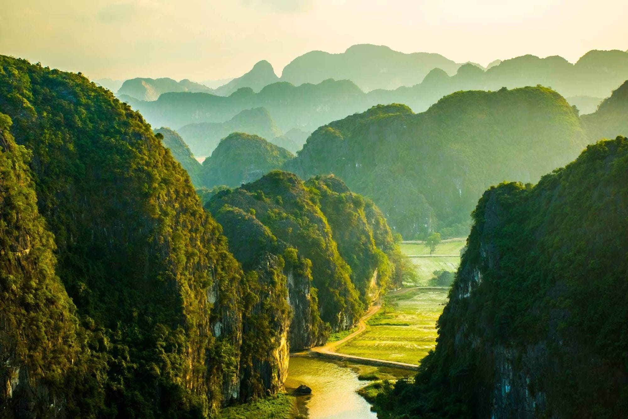 Sapa To Ninh Binh 1