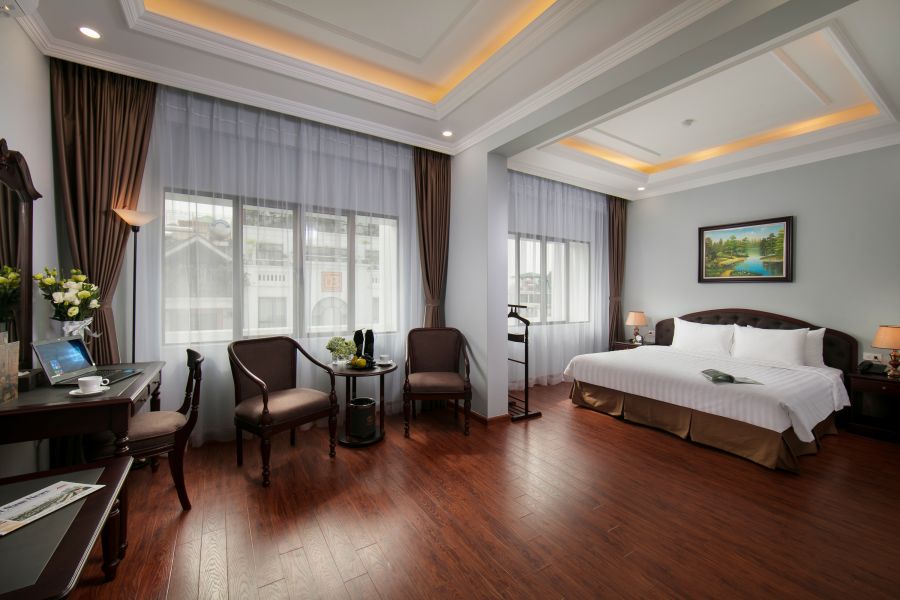 Halais Hotel