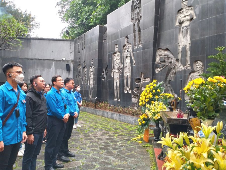 The Memorial Area